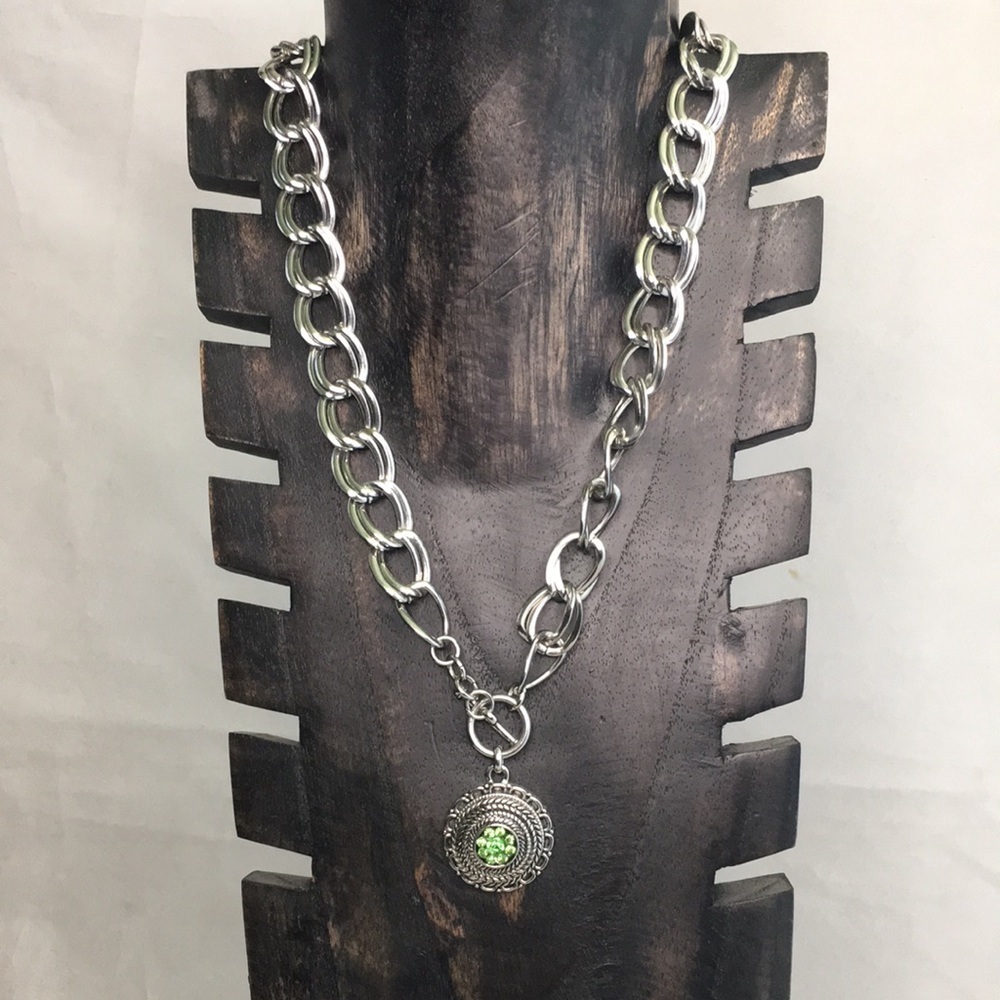 BOHO WOMENS GREEN GEMSTONE NECKLACE‎